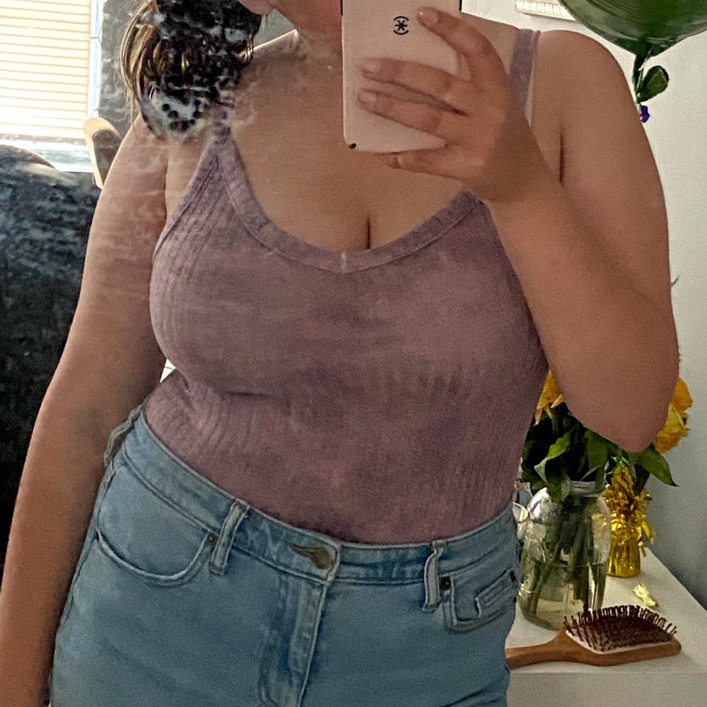 AE Ribbed Soft & Sexy Tank Top - Picture 3 of 4